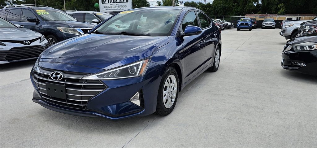 2020 Hyundai Elantra SE