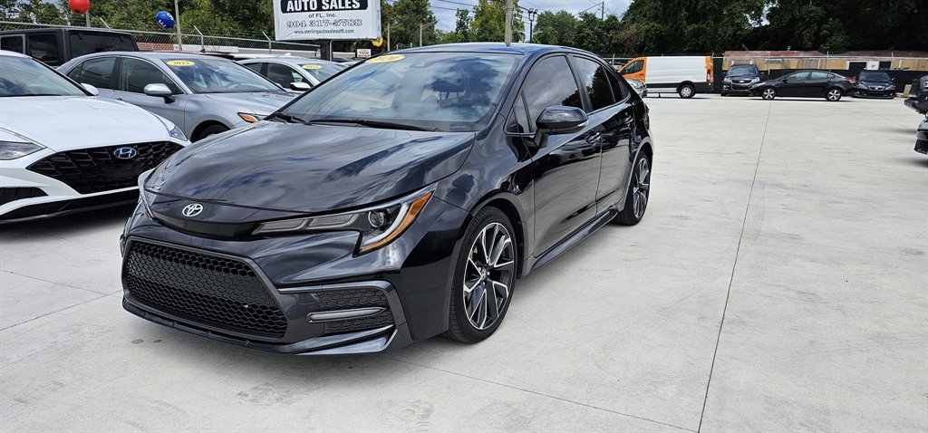 2020 Toyota Corolla SE's photo