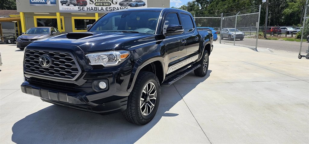 2021 Toyota Tacoma TRD Sport's photo