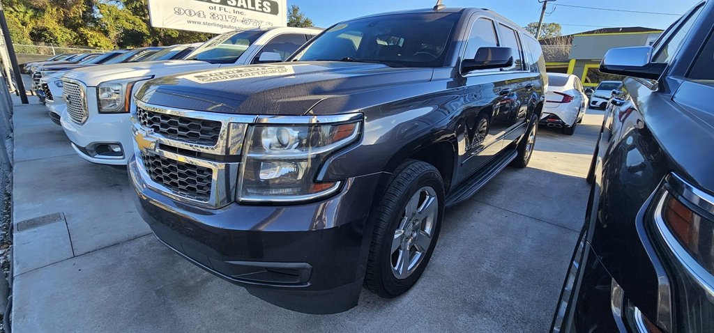 2018 Chevrolet Suburban LS's photo