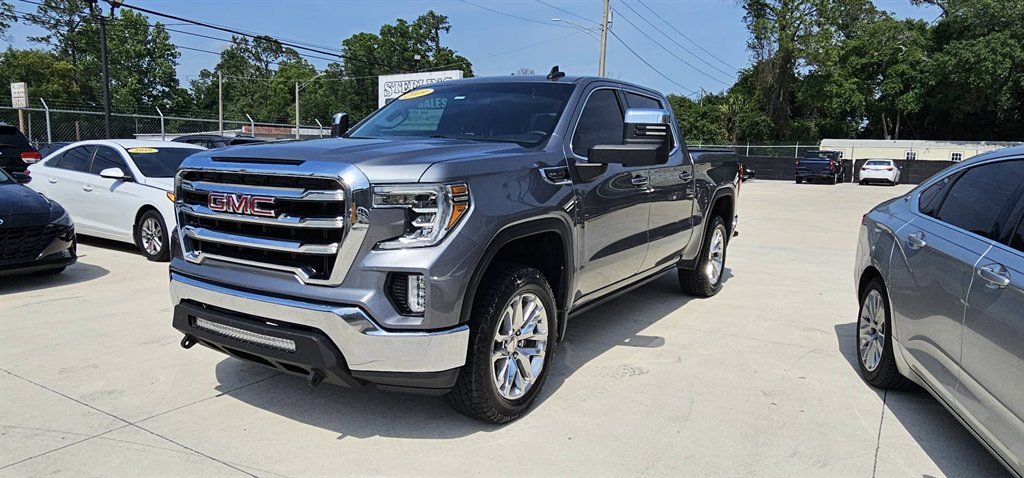 2019 GMC Sierra 2WD Crew Cab Short Box SLE's photo
