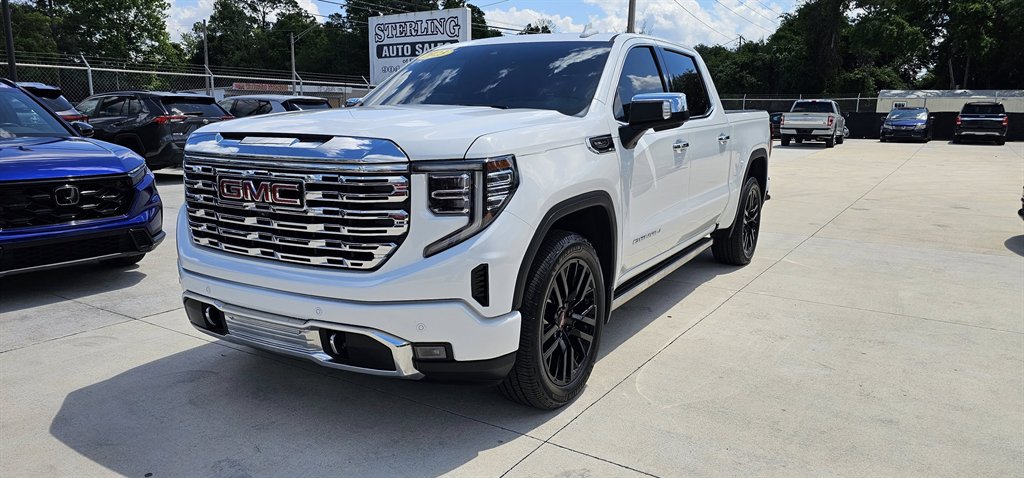 2023 GMC Sierra 2WD Crew Cab Short Box Denali's photo